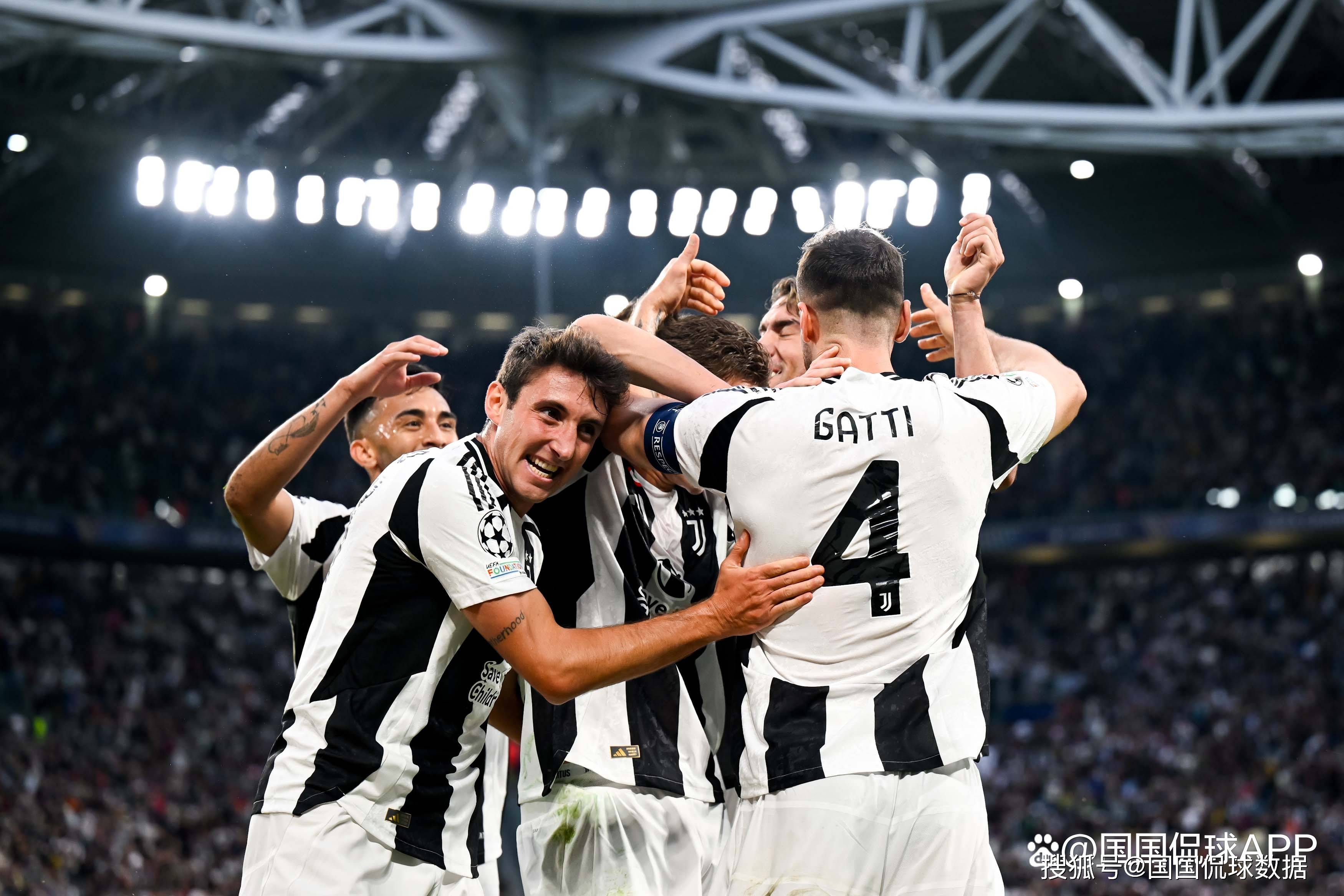 间被按下暂 间被按下暂