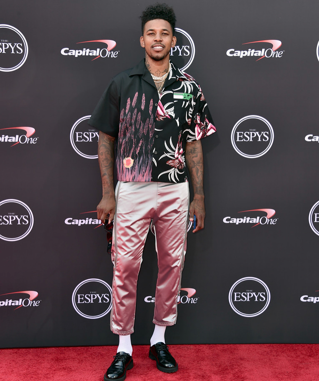 果敢起身 果敢起身